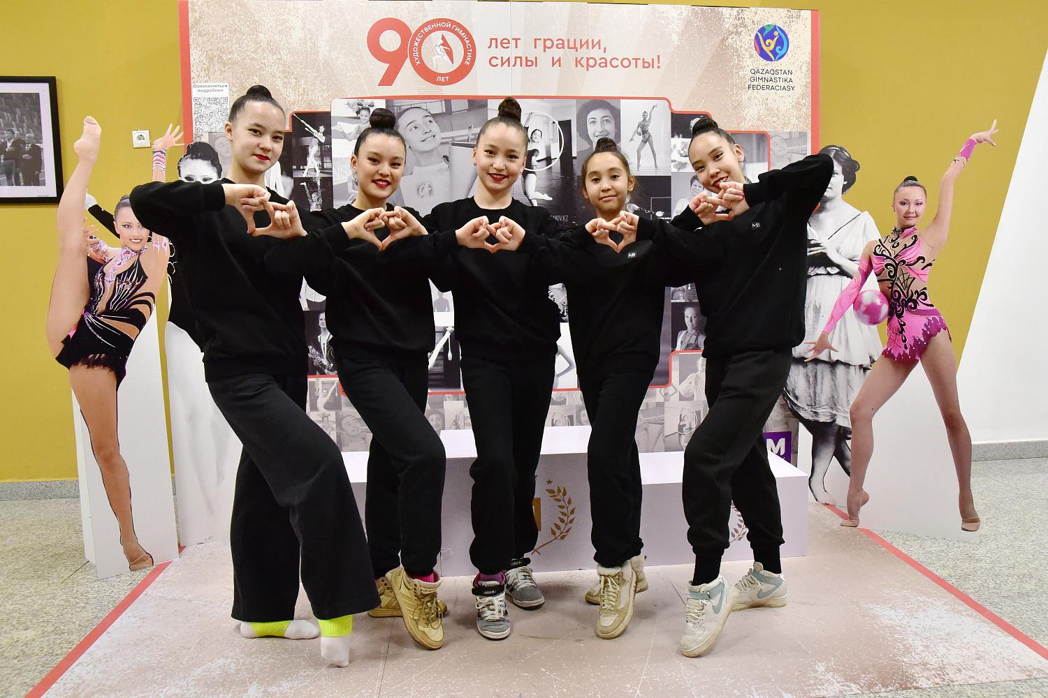 Фотографии с Международного турнира по художественной гимнастике «ALEM CUP»